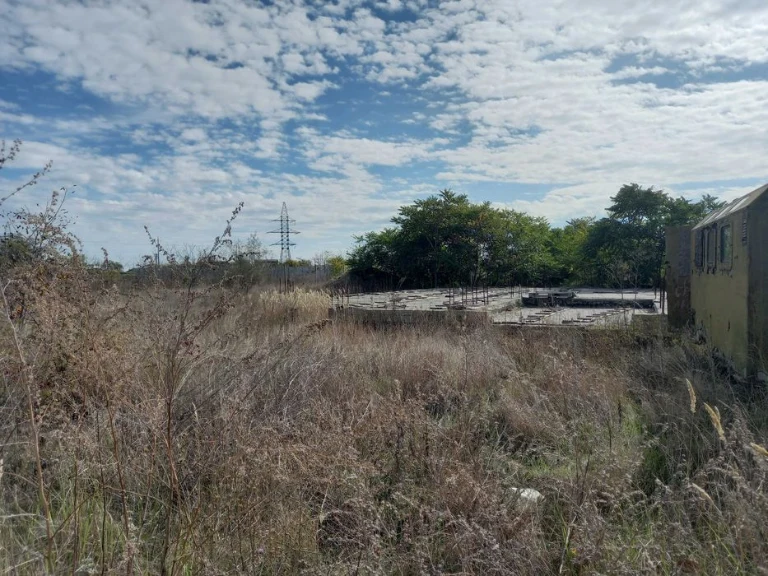 6 acres of land with a foundation | ZHM Zeleny gai