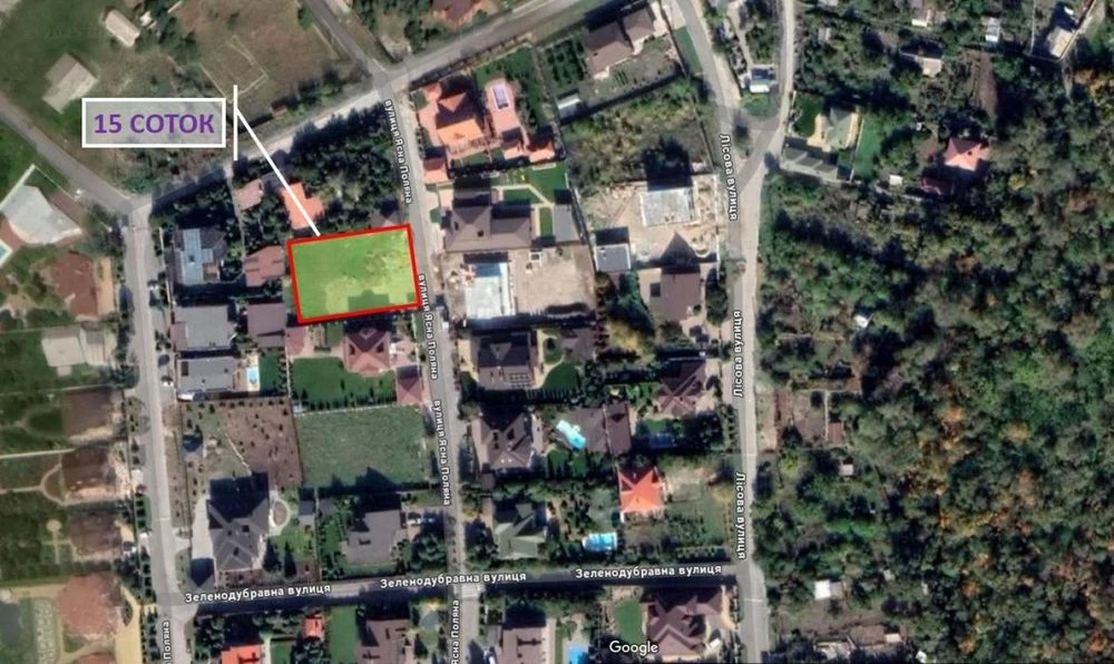 The last land plot on Yasna Street, Forum Village