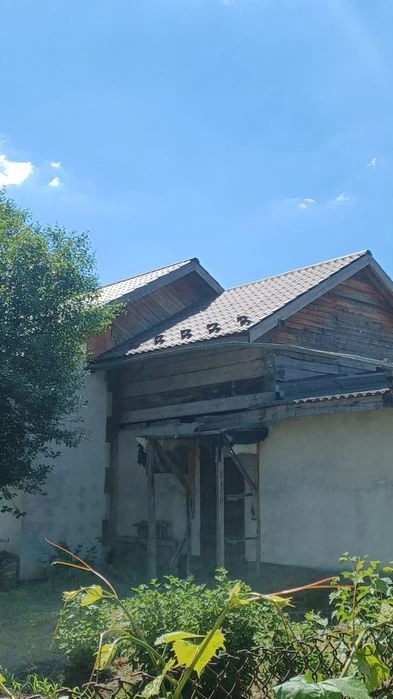 Продається земельна ділянка з незавершеним будівництвом!!