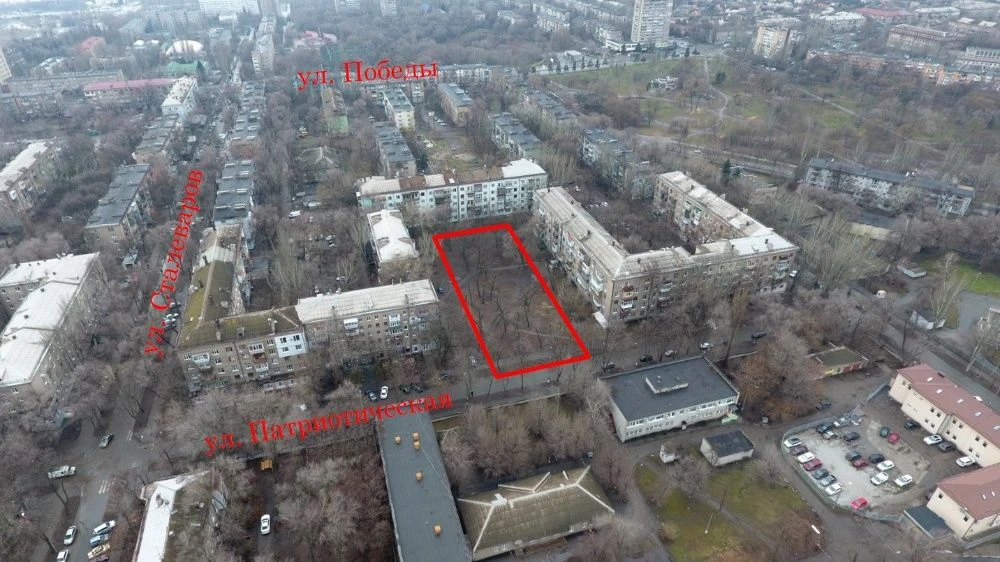 Land plot of 0.217 hectares in the center of Zaporizhia - Patrioty St.