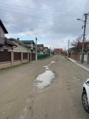 Земельна ділянка в місті