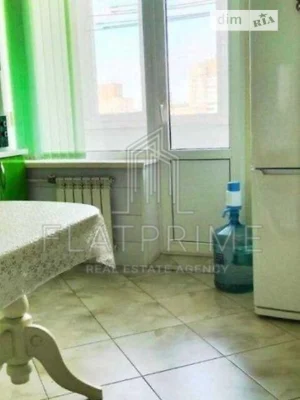 Sale of 3-room apartment 67 sq. m. on Panteleimon Kulisha Street 17 •