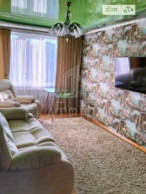 Sale of 3-room apartment 67 sq. m. on Panteleimon Kulisha Street 17 •
