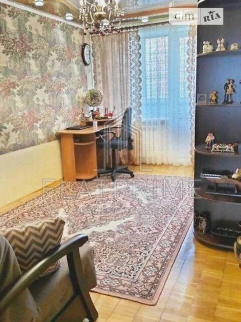Sale of 3-room apartment 67 sq. m. on Panteleimon Kulisha Street 17 •