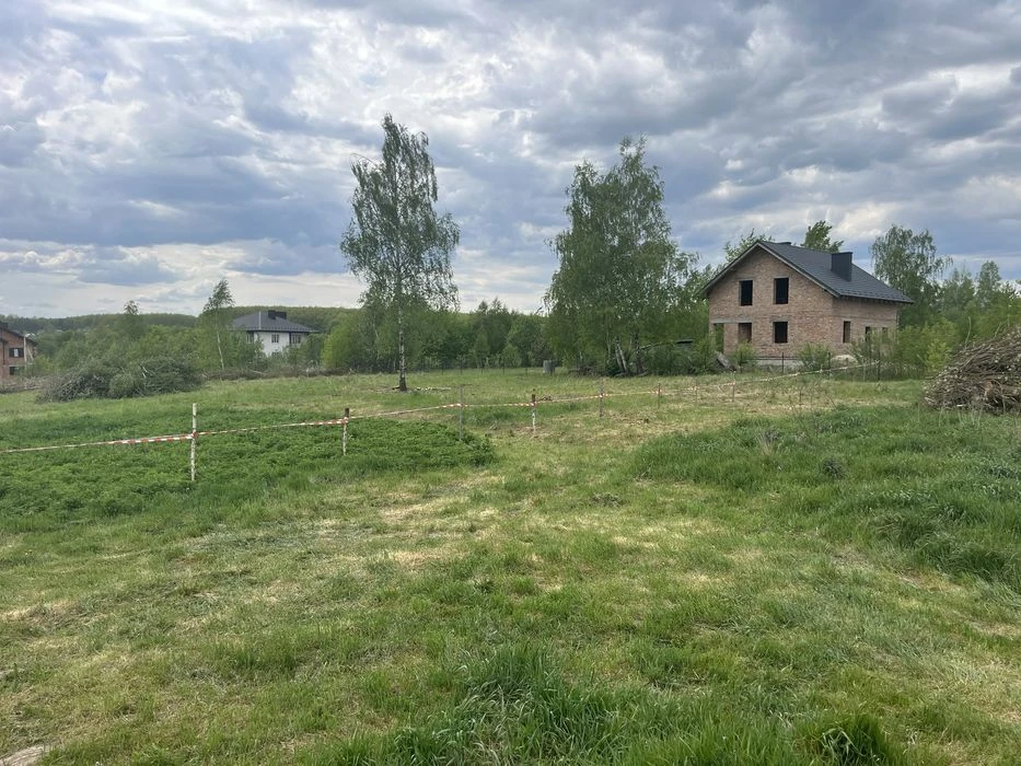 Земельна ділянка 25сот.(3500$ за сотку)Івано-Франківськ.Р-н