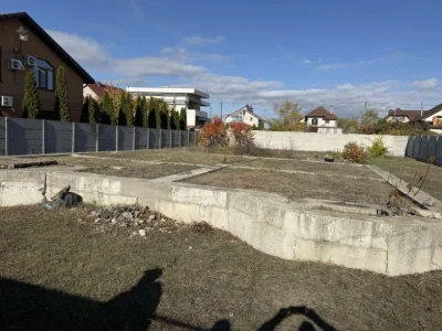 Plot - sunny, Aleksandrovskaya 25, right bank