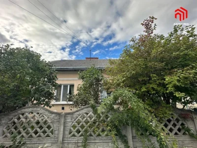 Продам ділянку 13 сот з будинком,район Княгинин