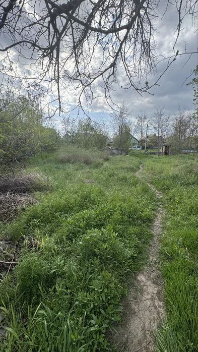 Продається участок на Арнаутова
