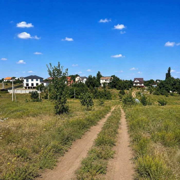 Продаж земельної ділянки 10 соток по вул. Достоєвського архі