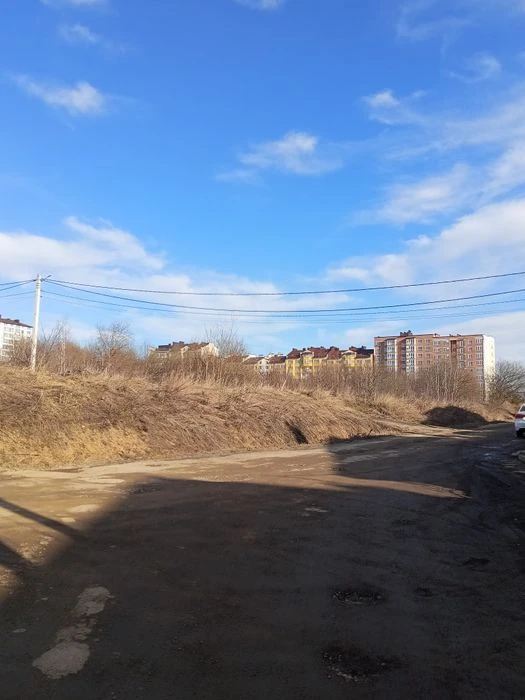 Продам земельну ділянку в Дем'яновому Лазі