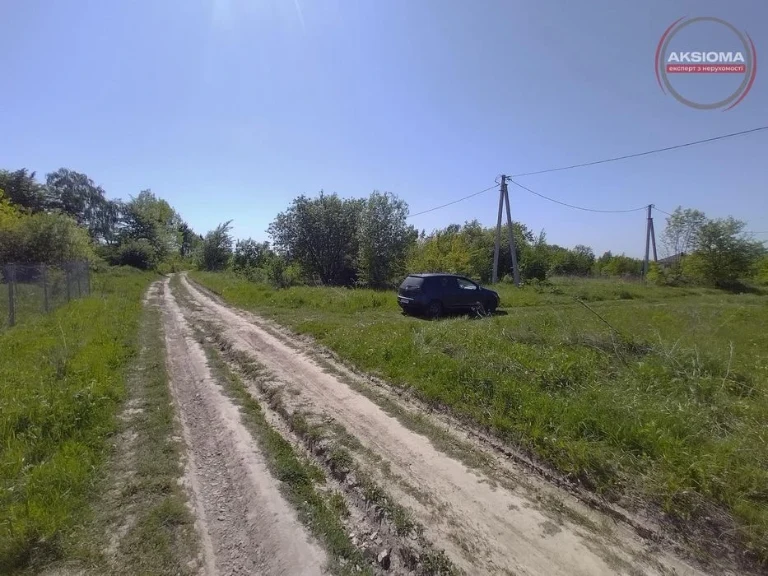 Земельна ділянка на Пасічній,поруч дендропарку