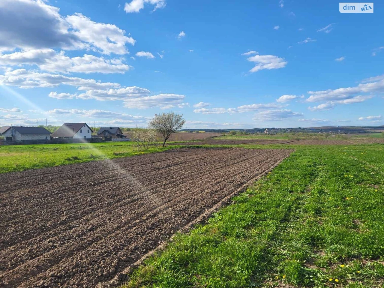 Продаж Ділянка під житлову забудову
