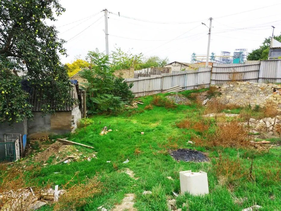Продам Участок - 6 соток, в городе; Район 4 Слободская - Ско