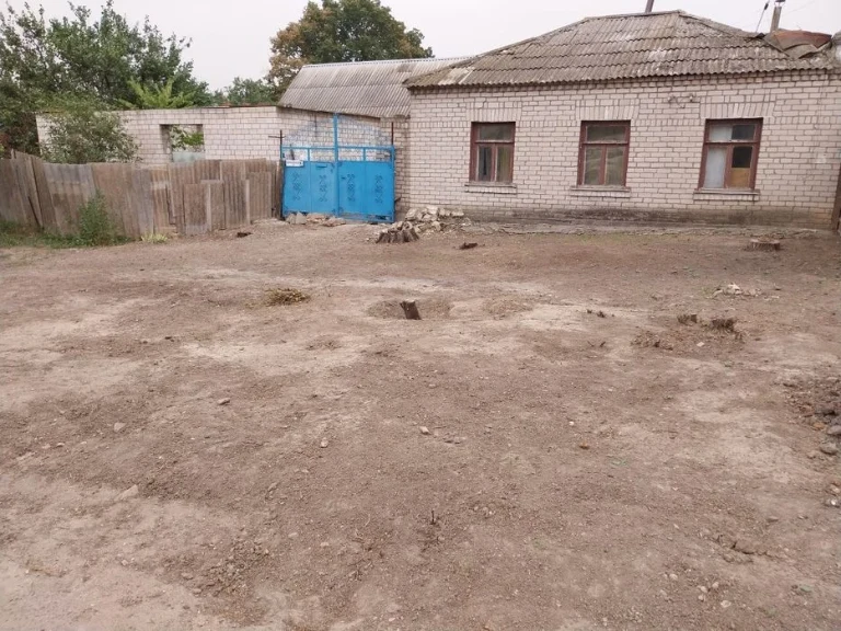 Продам Участок 4 сотки в центре города, Район Столярная-парк