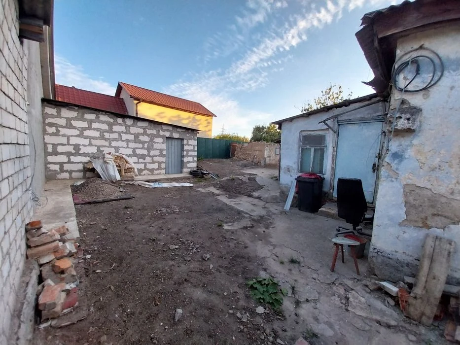 Продам Участок 4 сотки в центре города, Район Столярная-парк