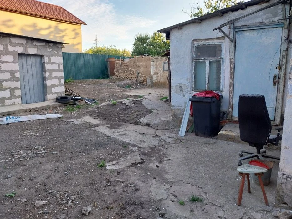 Продам Участок 4 сотки в центре города, Район Столярная-парк