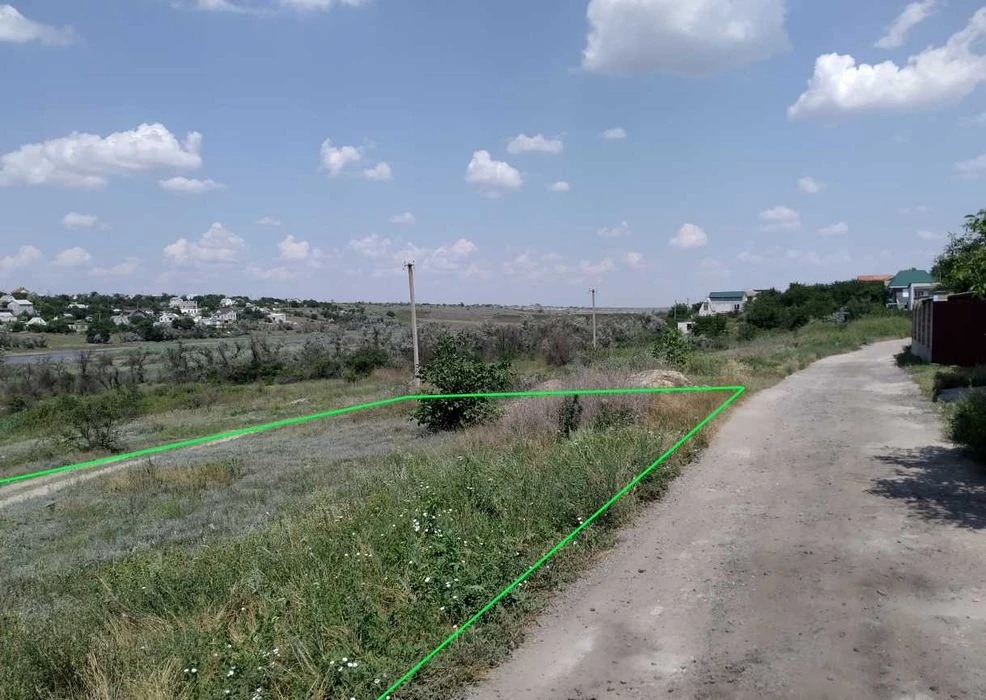Приватизована земля 5 соток вид на ставок 600 м Миколаїв Тер