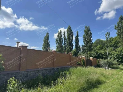 Земельна ділянка з капітальним парканом по периметру, Дендро