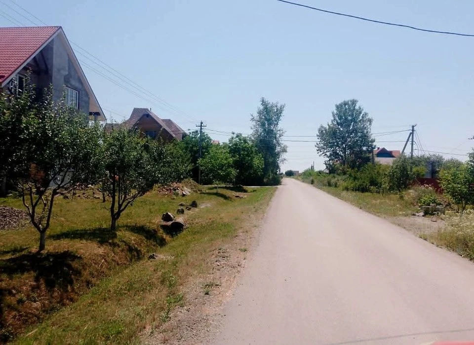 10сотин, рн "Східний" , рн Міцубісі,  100 м від асфальт.доро