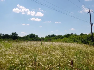 10сотин, рн "Східний" , рн Міцубісі,  100 м від асфальт.доро