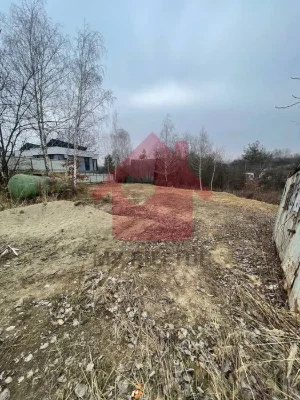 Продаж земельної ділянки 8,5 соток у ТОП-локації Ужгорода —