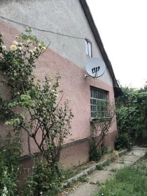 Ділянка під забудову з міськими комунікаціями при центральні