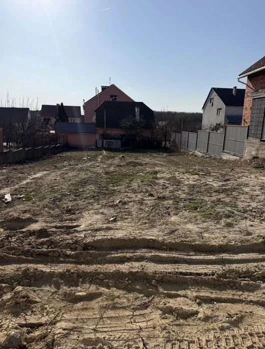 Продаж земельної ділянки м.Ужгород Червениця БАМ  4,04 сотих