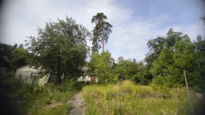 Продаж маленького будиночка та земельної ділянки в Соснівці