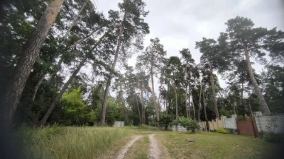 Продаж маленького будиночка та земельної ділянки в Соснівці