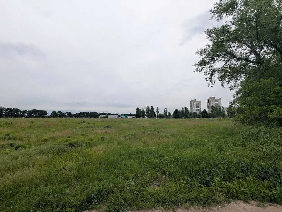 Продамо 17 гектарів на околиці Черкас під  будівництво логіс