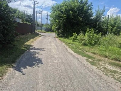 Продаж земельної ділянки 10 соток у Дахнівці з виходом до во
