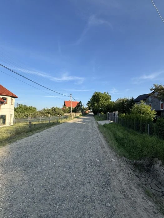 Продається земля під будівницьтво