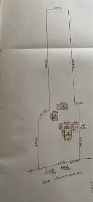 Чернівці , Рогізна , вул. Каштанова земля фасад.