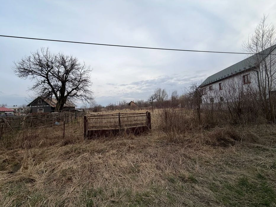 Продаж земельної ділянки під будівництво (район Садгора)