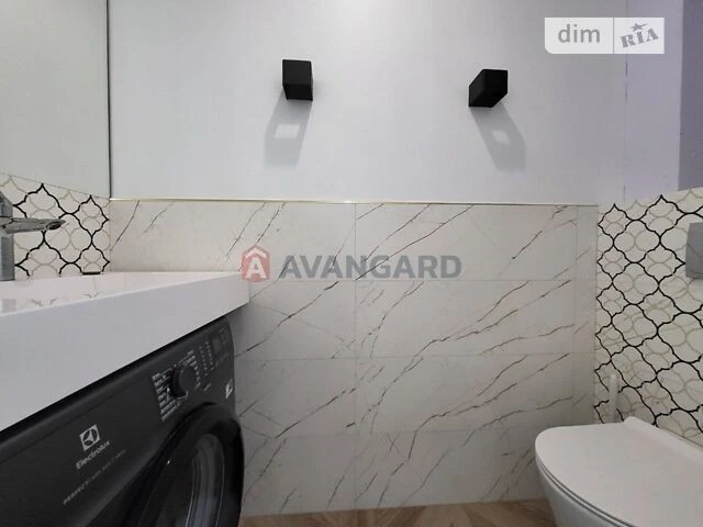 Продаж 2к квартири 60.5 кв. м на вул. Метрологічна 56Б • ID