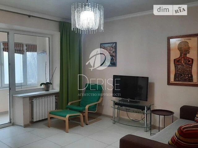 Продаж 2к квартири 68 кв. м на узвіз Кловський 8 • ID 347872