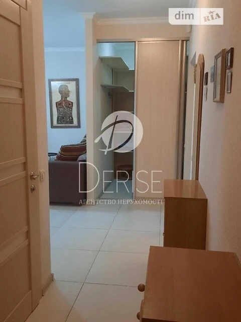 Продаж 2к квартири 68 кв. м на узвіз Кловський 8 • ID 347872