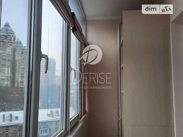 Продаж 2к квартири 68 кв. м на узвіз Кловський 8 • ID 347872