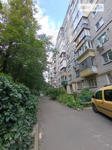 Продаж 2к квартири 50.8 кв. м на пров. Артилерійський 5Б • I