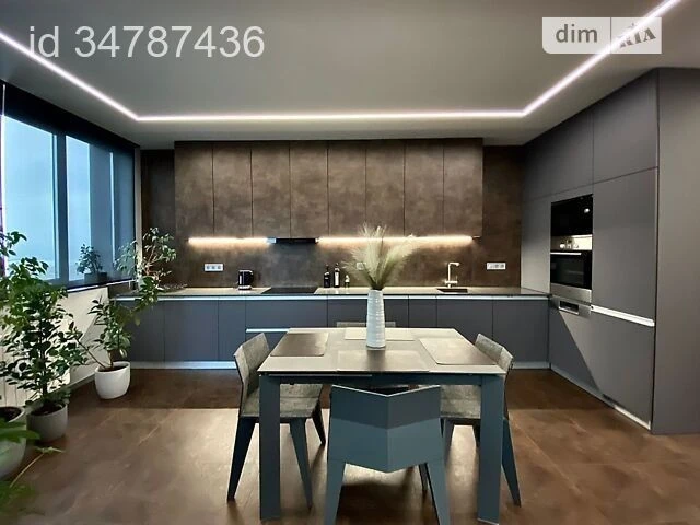 Продаж 3к квартири 100 кв. м на вул. Завальна 10Г • ID 34787
