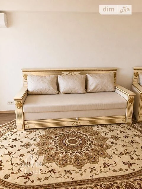 Продаж 1к квартири 30 кв. м на бул. Верховної Ради 14А • ID