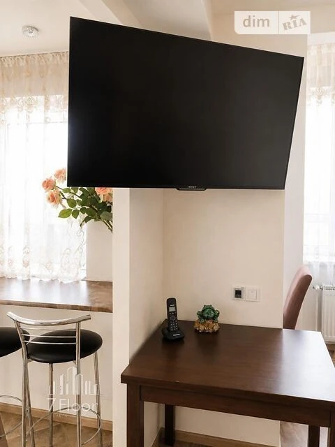 Продаж 1к квартири 30 кв. м на бул. Верховної Ради 14А • ID