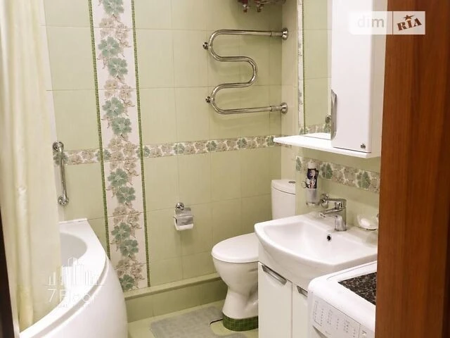 Продаж 2к квартири 67 кв. м на вул. Градинська 7 • ID 347872