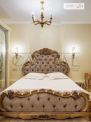 Продаж 3к квартири 115 кв. м на вул. Генерала Шаповала 2 • I