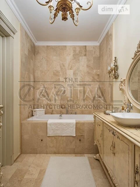 Продаж 3к квартири 115 кв. м на вул. Генерала Шаповала 2 • I