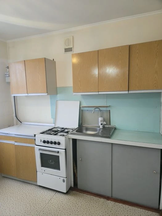 Продаж квартири 3 кімнати