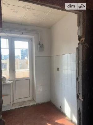 Продаж 1к квартири 36.8 кв. м на вул. Лариси Руденко 8 • ID