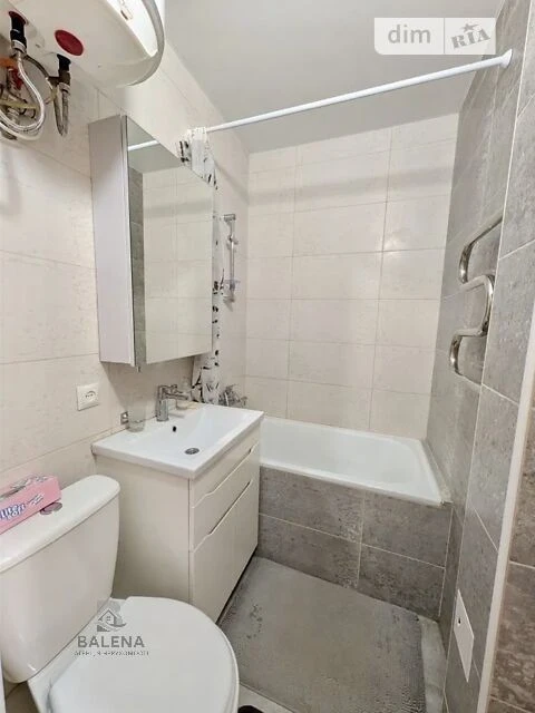 Sale of 1-room apartment 32 sq. m on Lyatoshynskogo St. 8A • ID 34