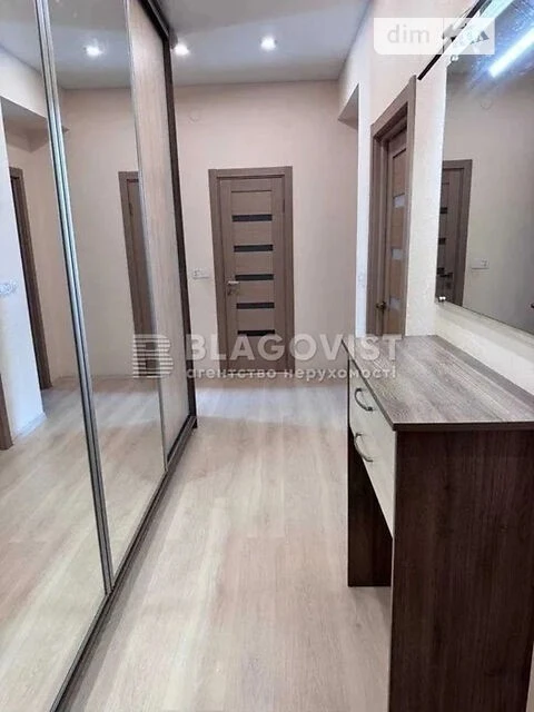 Продаж 3к квартири 87.8 кв. м на вул. Гарматна 20 • ID 34786