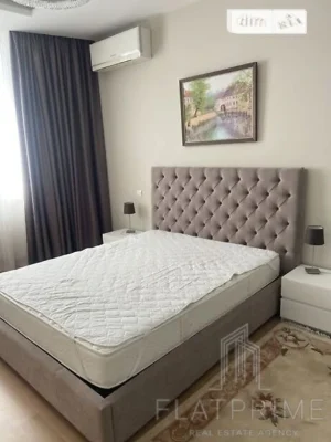 Продаж 3к квартири 134 кв. м на бул. Лесі Українки 7Б • ID 3